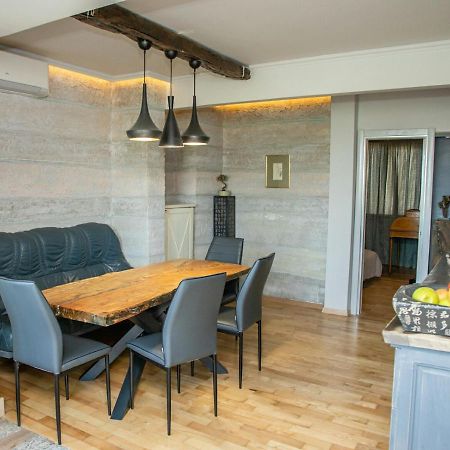 Art Luxury Apartment Burgas Ngoại thất bức ảnh