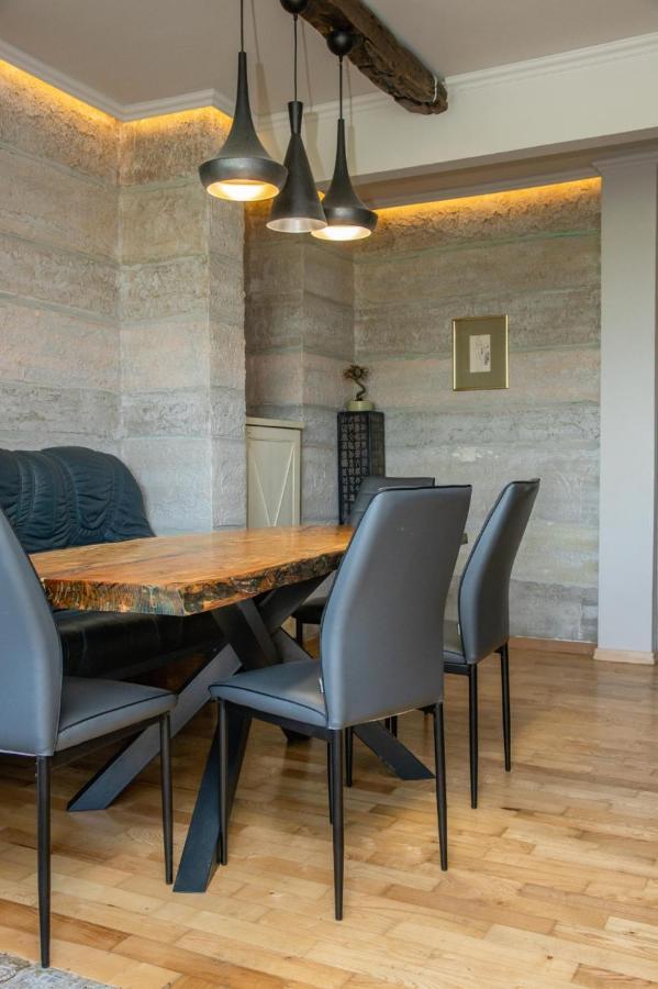 Art Luxury Apartment Burgas Ngoại thất bức ảnh