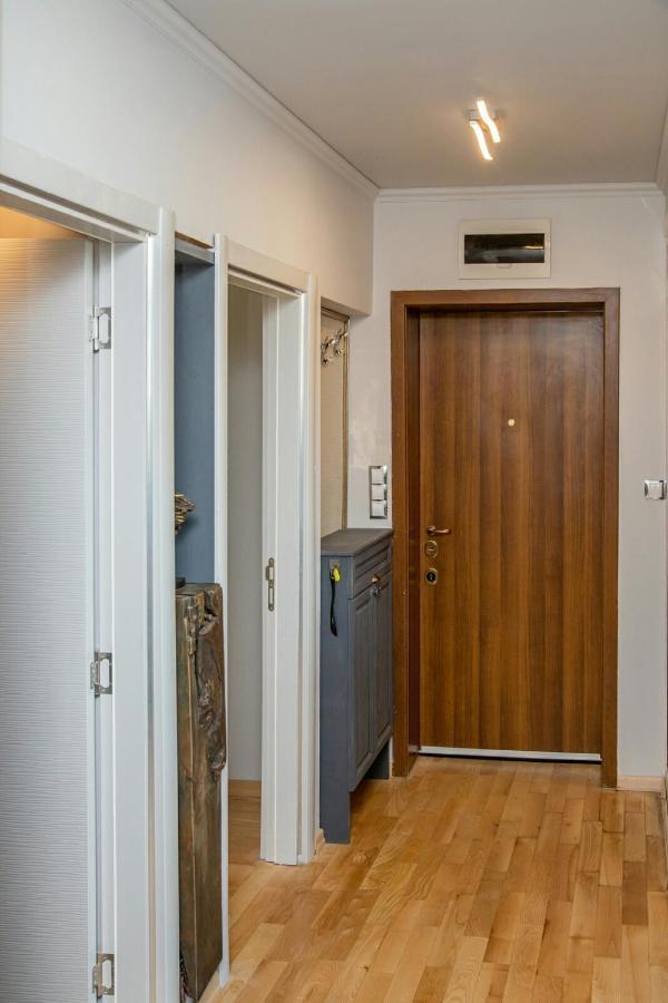 Art Luxury Apartment Burgas Ngoại thất bức ảnh